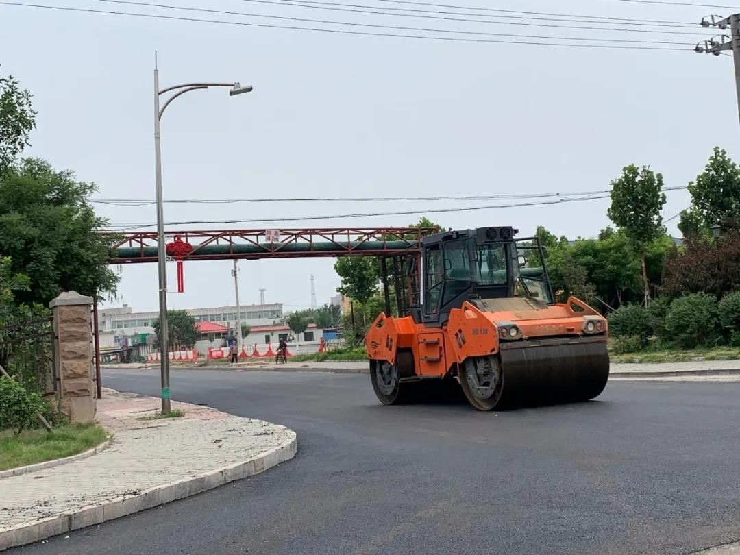 網站建設何雄到高新區(qū)、二七區(qū)調研督導市政道路升級改造工程建設(圖)騰云網絡網站(圖2)
